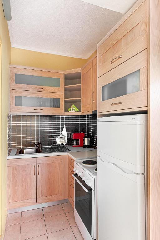 Giorgi'S Blue Apartments 칼라타스 객실 사진
