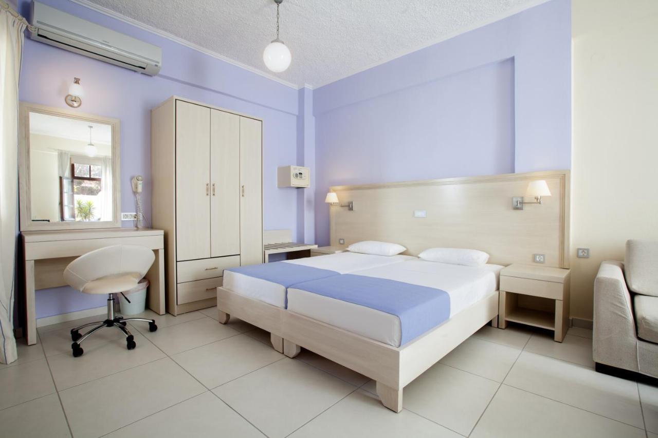 Giorgi'S Blue Apartments 칼라타스 객실 사진