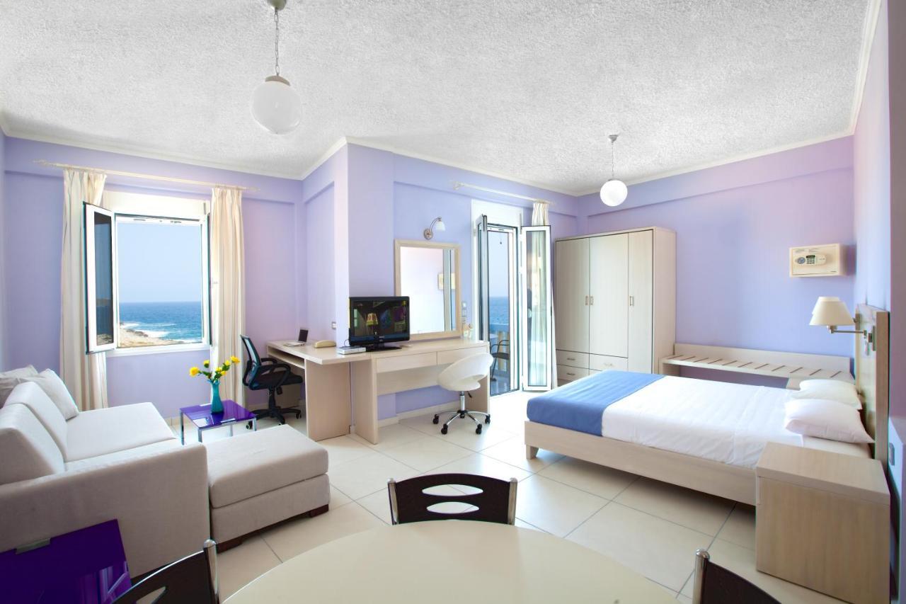 Giorgi'S Blue Apartments 칼라타스 객실 사진